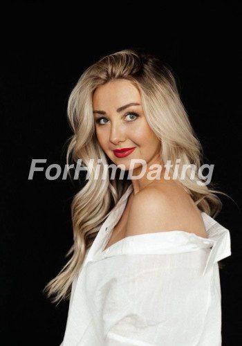 Ukrainian women Liliya 36 years old from Cyprus